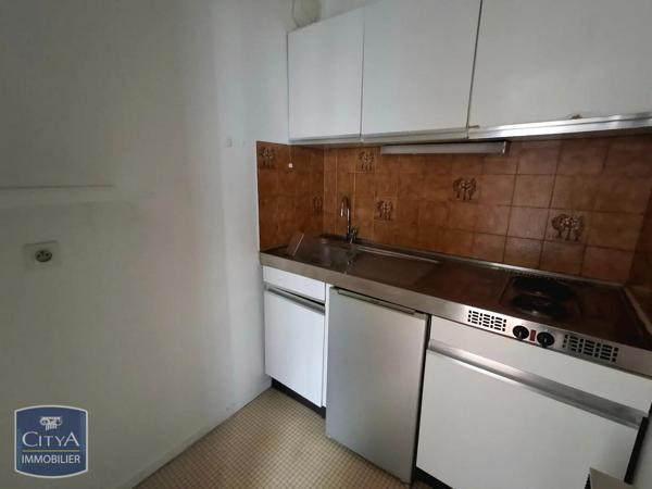 Appartement à louer 1 pièce 25.06m² Clermont-Ferrand (63000)