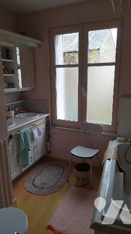 A vendre maison de ville, sur TINCHEBRAY-BOCAGE