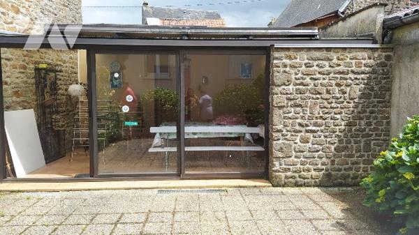 A vendre maison de ville, sur TINCHEBRAY-BOCAGE