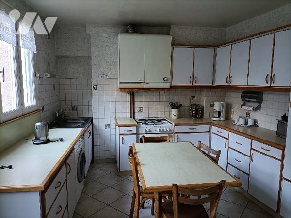 A vendre maison de ville, sur TINCHEBRAY-BOCAGE