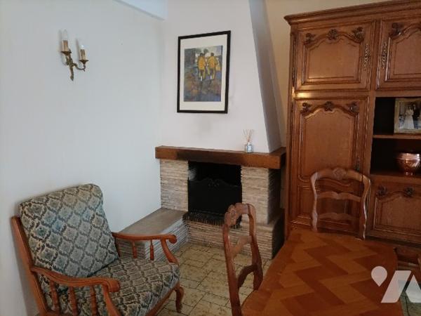 A vendre maison de ville, sur TINCHEBRAY-BOCAGE