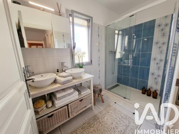 Maison à vendre 4 pièces 150 m² Peymeinade