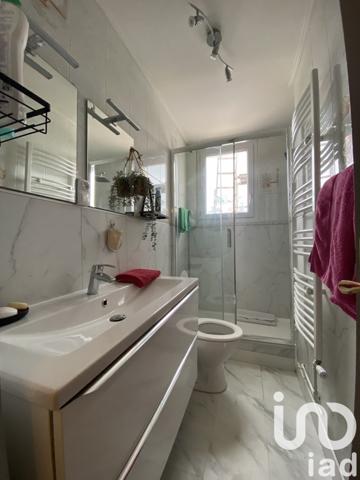 Maison 10 pièces de 243 m² à Le Havre (76610)