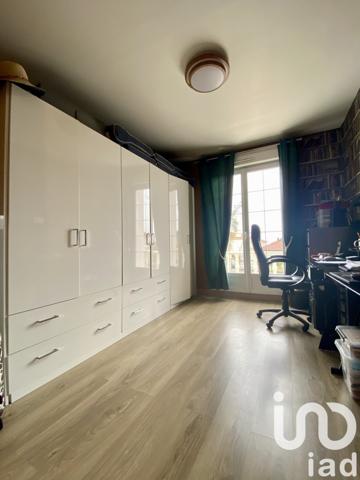 Maison 10 pièces de 243 m² à Le Havre (76610)