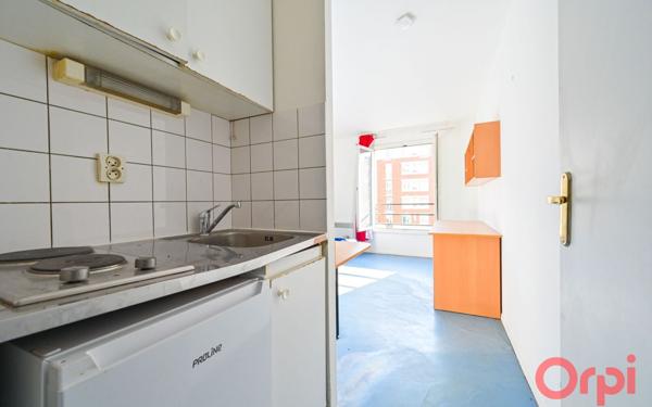 Appartement à louer    1 pièce • 21,58 m2 Paris 20