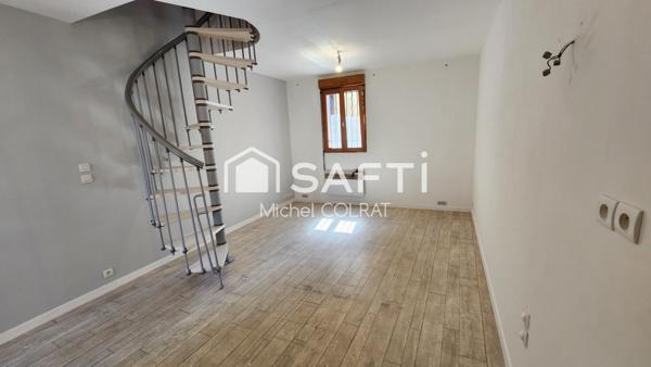 Charmante maison de village R+2  – 3 chambres, petite terrasse