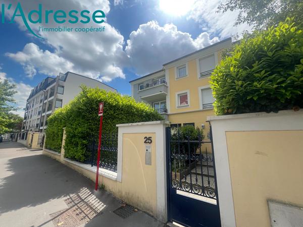 Appartement Noisy Le Grand 1 pièce 28.11 m2