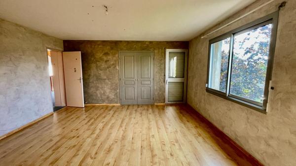 A VENDRE - 44370 VARADES -  MAISON 11 PIECES