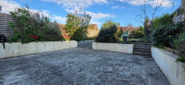 Maison de 186 m² - 5 chambres - jardin - hangar de 45 m²