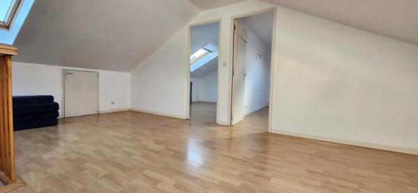 Maison de 186 m² - 5 chambres - jardin - hangar de 45 m²