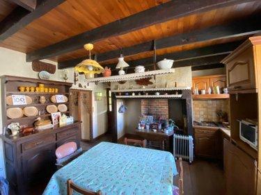 Maison à vendre à Glénat dans le Cantal (15150), ref : 15061-56