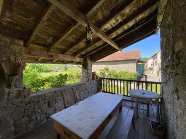 Maison à vendre à Glénat dans le Cantal (15150), ref : 15061-56