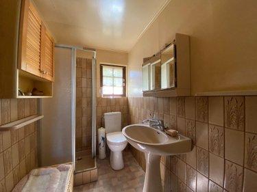 Maison à vendre à Glénat dans le Cantal (15150), ref : 15061-56