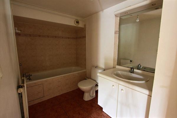 STUDIO Courbevoie 25.57 m2