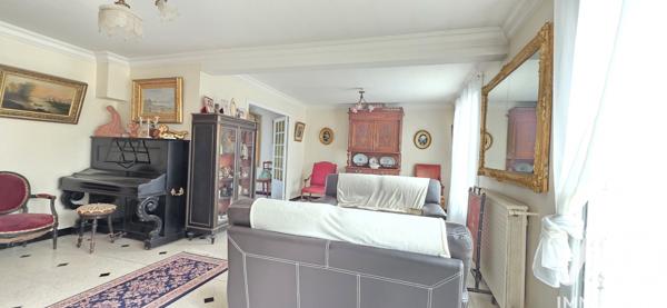 Maison à vendre 8 pièces 170 m² Marennes-Hiers-Brouage