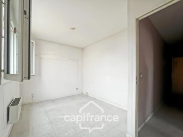 Appartement à vendre 3 pièces TOULON (83) - La Rode - Le Toucan - 10ème étage