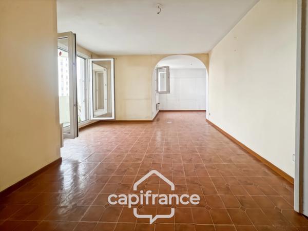 Appartement à vendre 3 pièces TOULON (83) - La Rode - Le Toucan - 10ème étage
