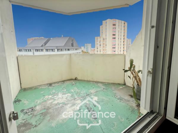 Appartement à vendre 3 pièces TOULON (83) - La Rode - Le Toucan - 10ème étage