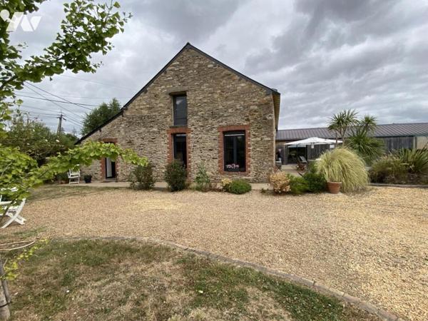 MAISON  250M² - Avec piscine et dépendances 