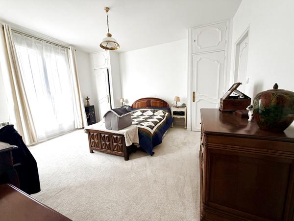 Auray (56400) MAISON BOURGEOISE sur terrain 1800 m² VUE RIVIERE