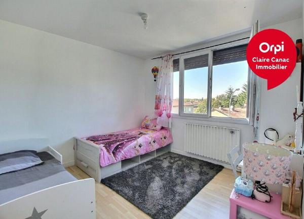 Maison à vendre    4 pièces •  Castres