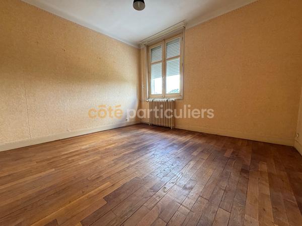 Vente
                Maison82,4 m² - 5 Pièces -
                    LA CHAPELLE SAINT MESMIN (45380)