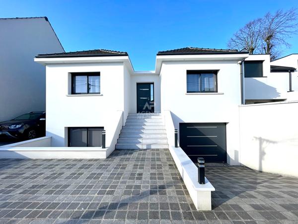 Maison Conflans Sainte Honorine 7 pièce(s) 183 m2 682 000 € **  - Référence  7993