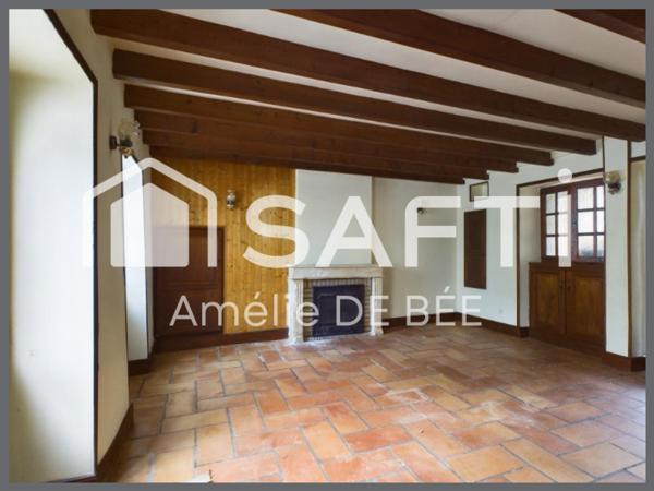 Ensemble d'Une Maison, Deux appartements, un garage centre historique de laleu La Rochelle.