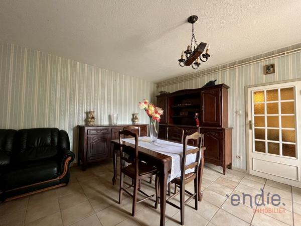 maison de 5 pièces (130 m²) à VELLOREILLE LES CHOYE