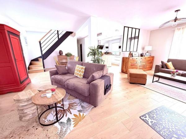 Spacieuse maison entièrement rénovée – entre bourg et plages à Clohars-Carnoët