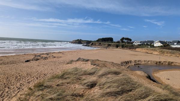 Spacieuse maison entièrement rénovée – entre bourg et plages à Clohars-Carnoët