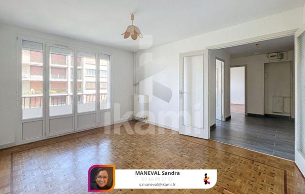 Appartement avec balcon et vue !