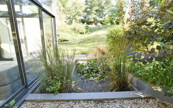 Maison à vendre    6 pièces • 218,50 m2 Vaugneray