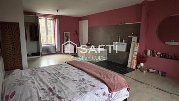 Maison de caractère 4 chambres.