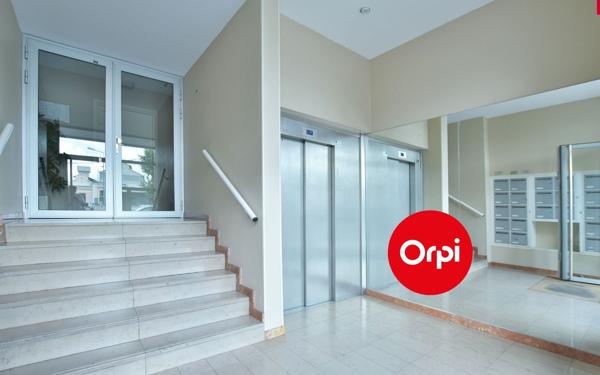 Appartement à vendre    3 pièces • 63 m2 Lyon 8