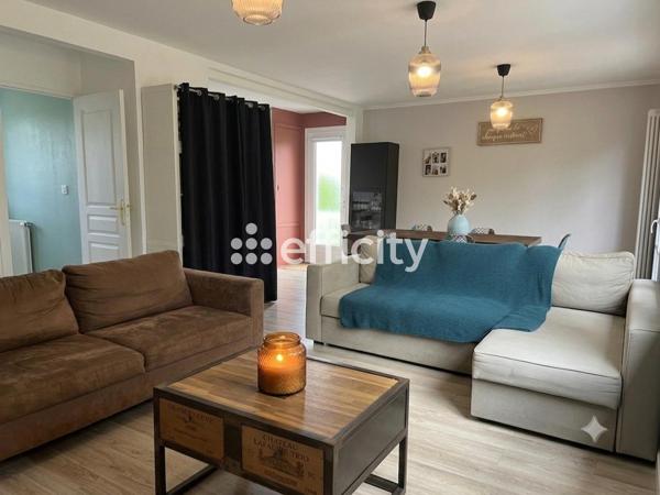 Maison
         4 pièces
        - 103 m² Exclusivité 234 900 € *