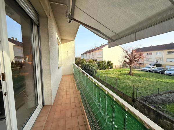 Appartement avec garage et balcon