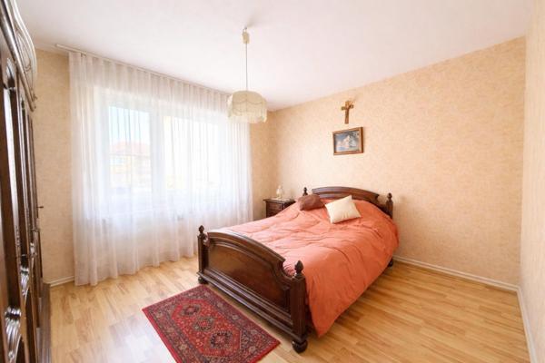 Appartement avec garage et balcon