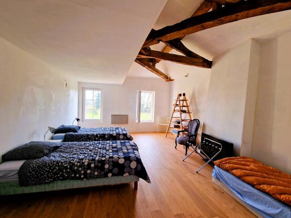 Maison de campagne avec grand terrain