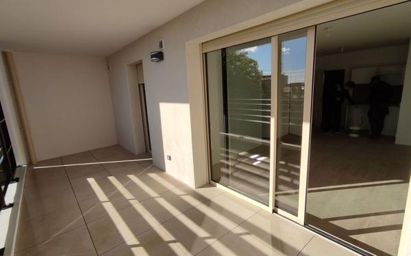 Appartement à louer    2 pièces •  Nîmes