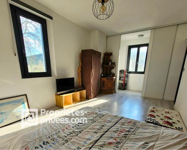 Maison  9 pièces avec  potentiel commercial ou locatif-  Saint Paul le jeune