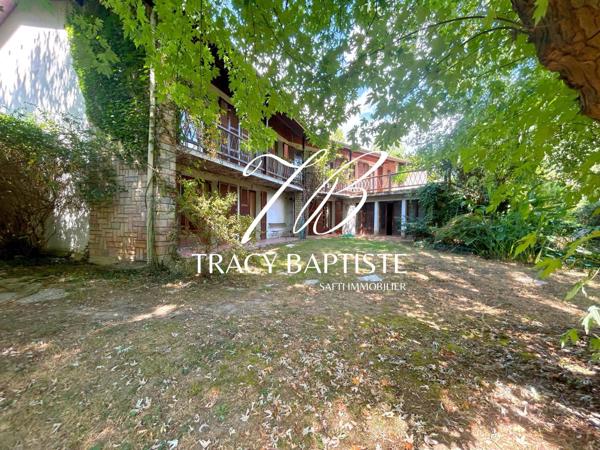 Montauban – Propriété de caractère sur 12 407 m² avec +3 000 m² en zone constructibles