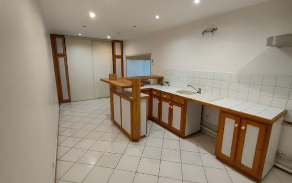 Appartement à vendre    5 pièces • 162 m2 Rozay-en-Brie