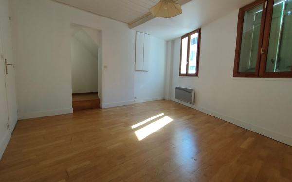 Appartement à vendre    5 pièces • 162 m2 Rozay-en-Brie