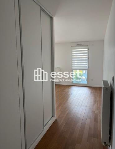 Location Appartement 3 pièces 70.8 m² - Rueil-malmaison 92500