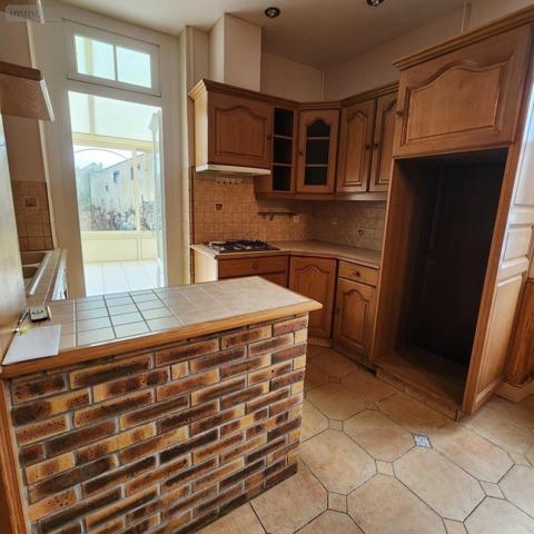 Maison à vendre à La-Ferté-Bernard dans la Sarthe (72400), ref : 72085-2214