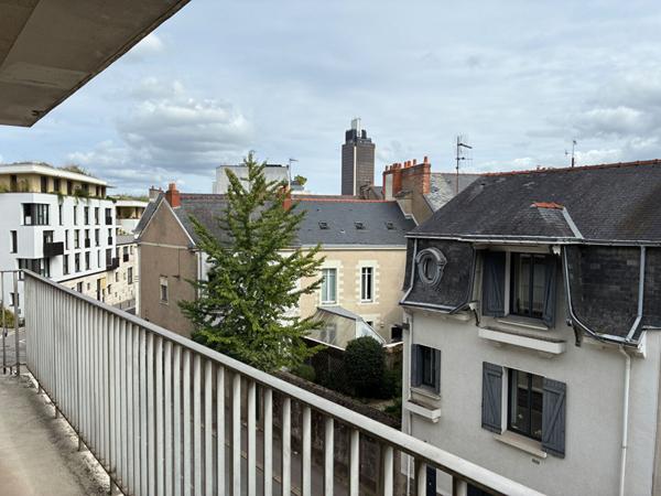Appartement Nantes 2 pièce(s) 63.27 m2