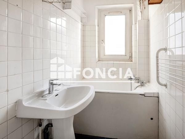 À vendre Appartement 2 pièces 48.47 m² - Paris 75018