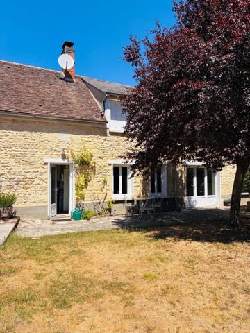 BOULANCOURT (77760) – Longère de charme rénovée de 155 m² – 4 chambres – Jardin clos – Proche Golf d'Augerville