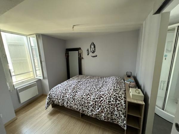 Immeuble à vendre 337 900 € Saint-Sever 220 m² DPE C